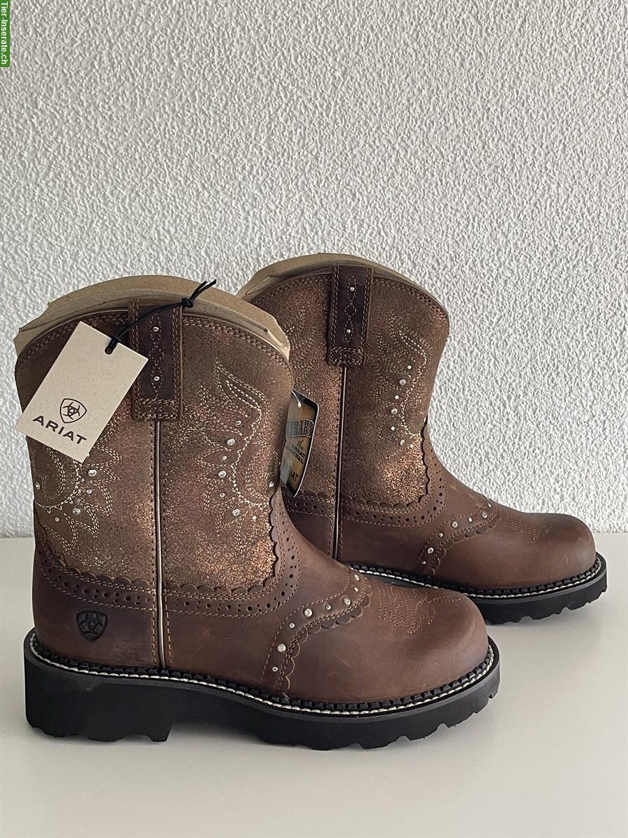 Bild 2: NEU: ARIAT Fatbaby Boots zu verkaufen