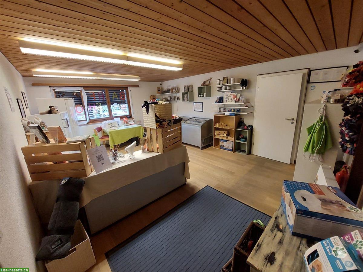 Helle 4.5 Zimmer Wohnung frei in Embrach ZH