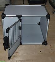 Hunde Transportbox aus Aluminium