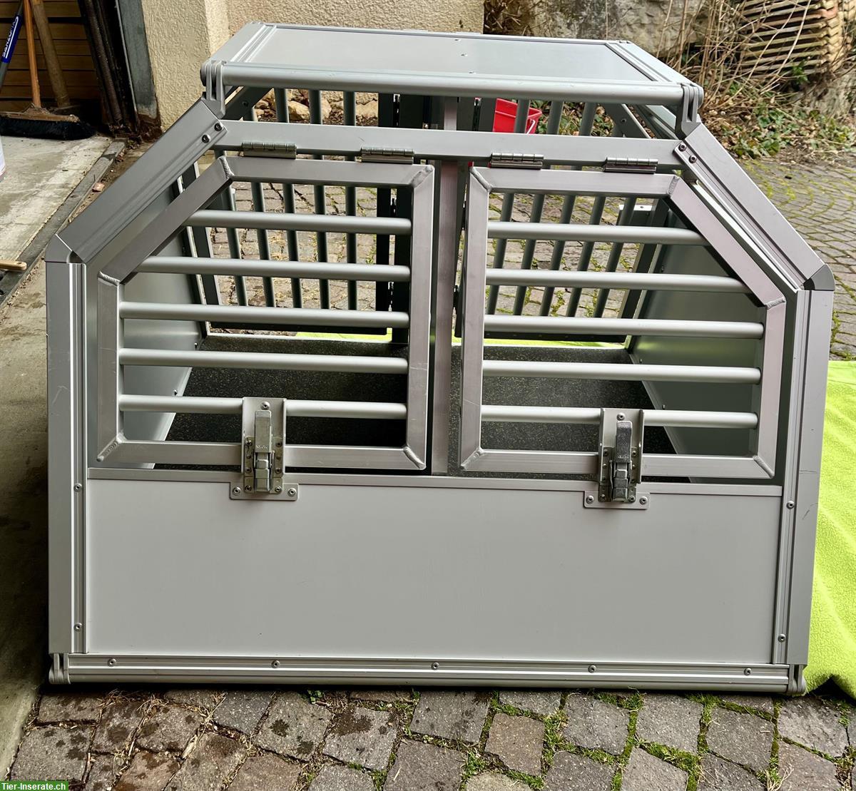 Bild 3: Schmidt Hundebox, Doppelbox mit Notausstieg